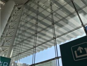 Αγορά Σύστημα τείχους κουρτίνας 150 mm με θερμική διακοπή για οικιστική χρήση στην Αυστραλία online manufacture